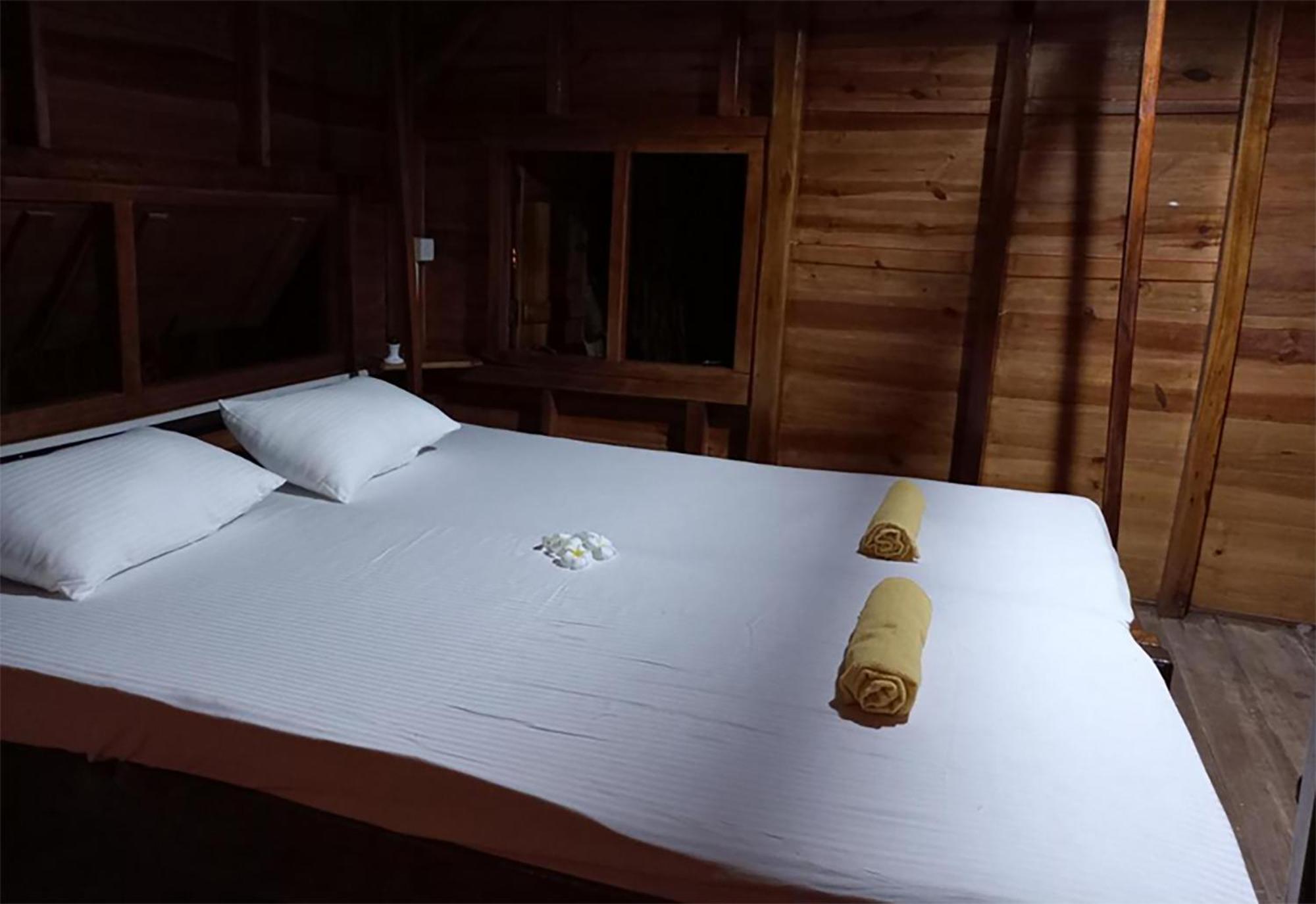 Breezy Beach Cabanas 아루감 베이 외부 사진