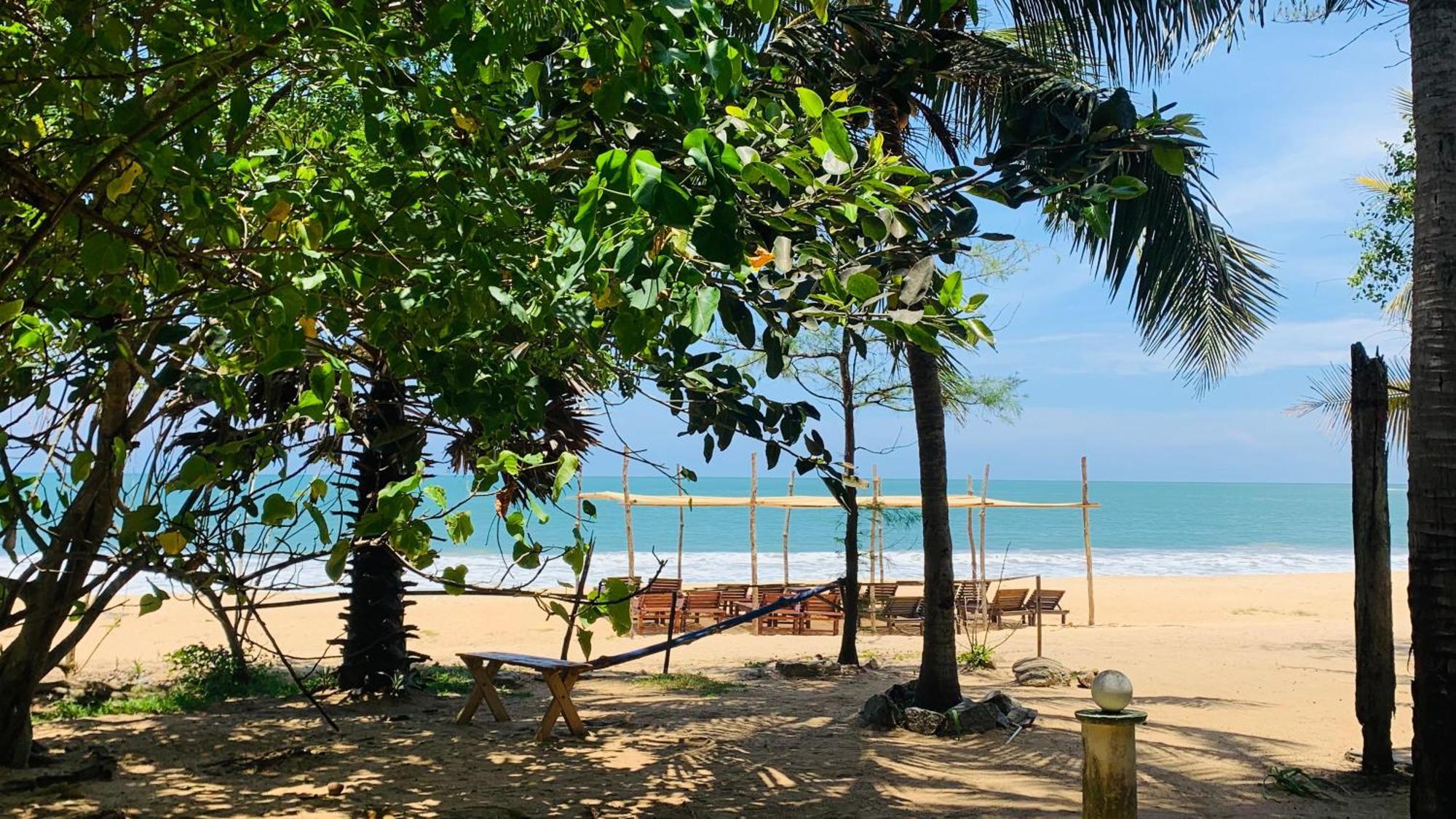 Breezy Beach Cabanas 아루감 베이 외부 사진